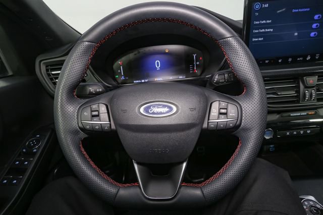 Used 2023 Ford Escape ST-Line w/ Tech Pack #1 AWD/4WD image 31