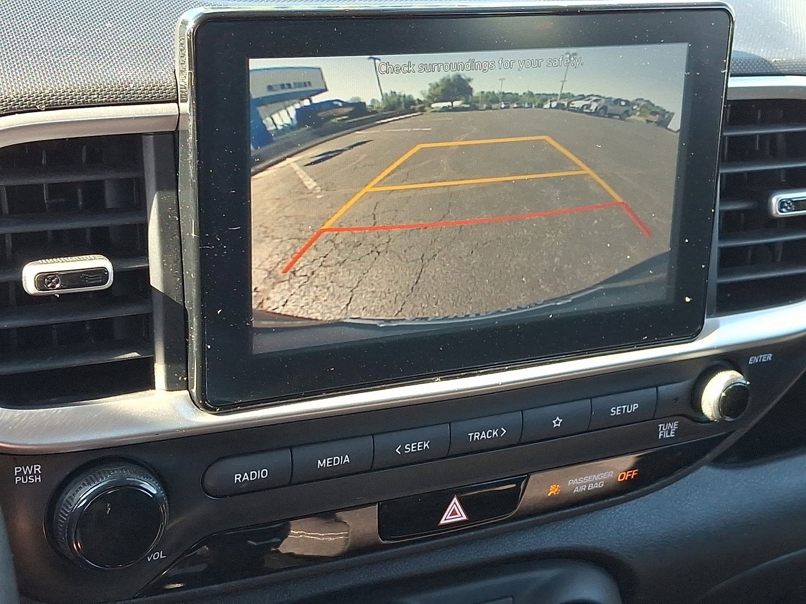Used 2020 Hyundai Venue SEL w/ Convenience Package FWD image 19