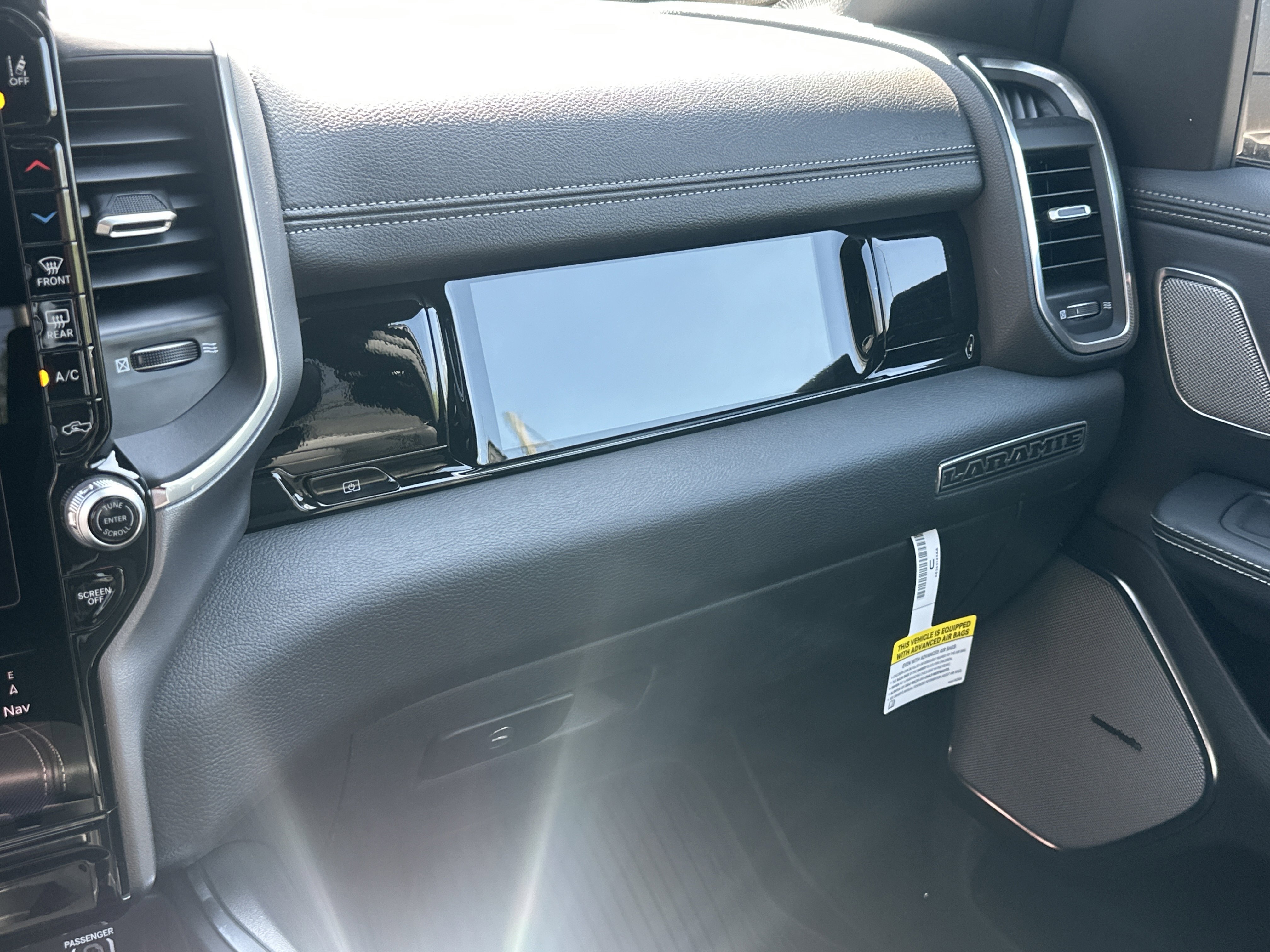 New 2026 RAM 1500 Laramie w/ Night Edition AWD/4WD image 6