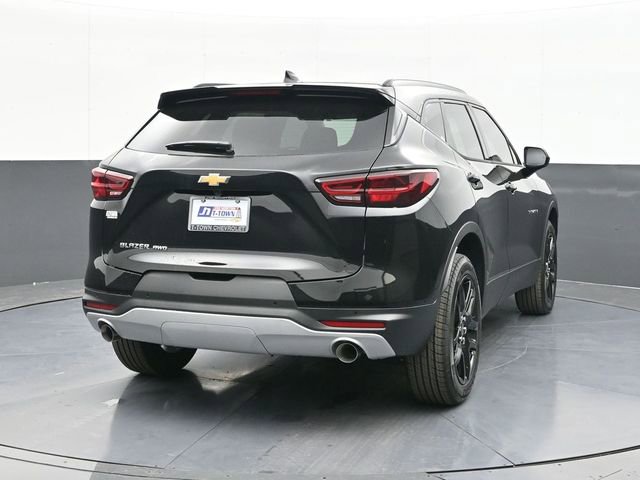 New 2026 Chevrolet Blazer LT w/ Convenience Package AWD/4WD image 9