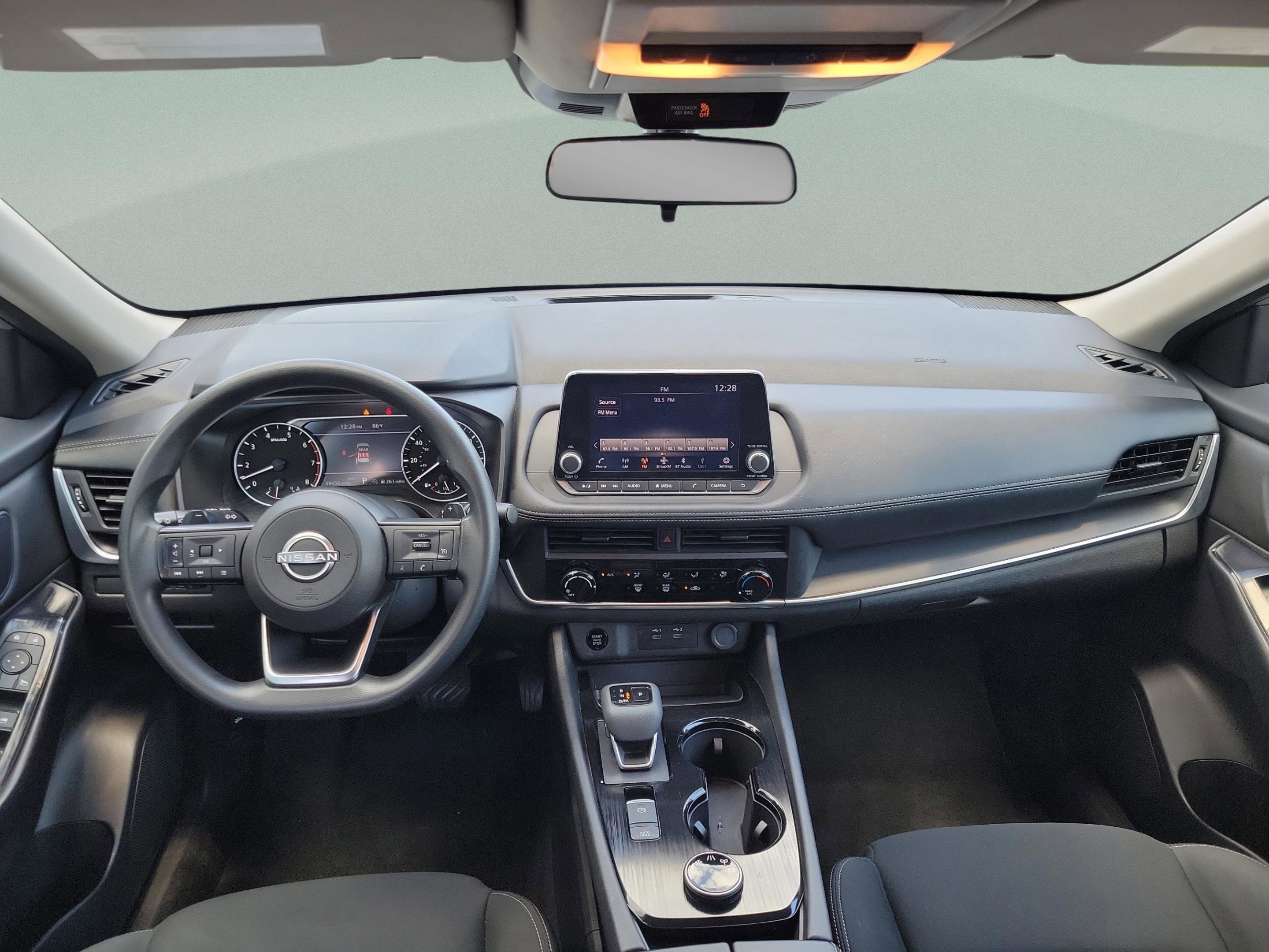 Used 2024 Nissan Rogue S AWD/4WD image 6