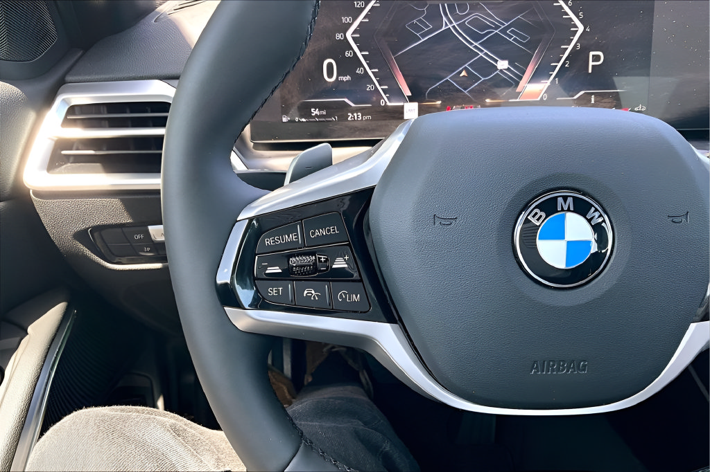Used 2026 BMW 330i xDrive Sedan AWD/4WD image 8