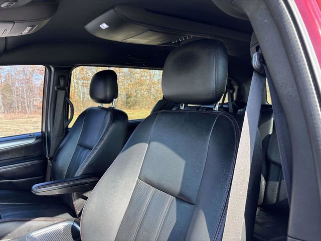 Used 2018 Dodge Grand Caravan GT image 6