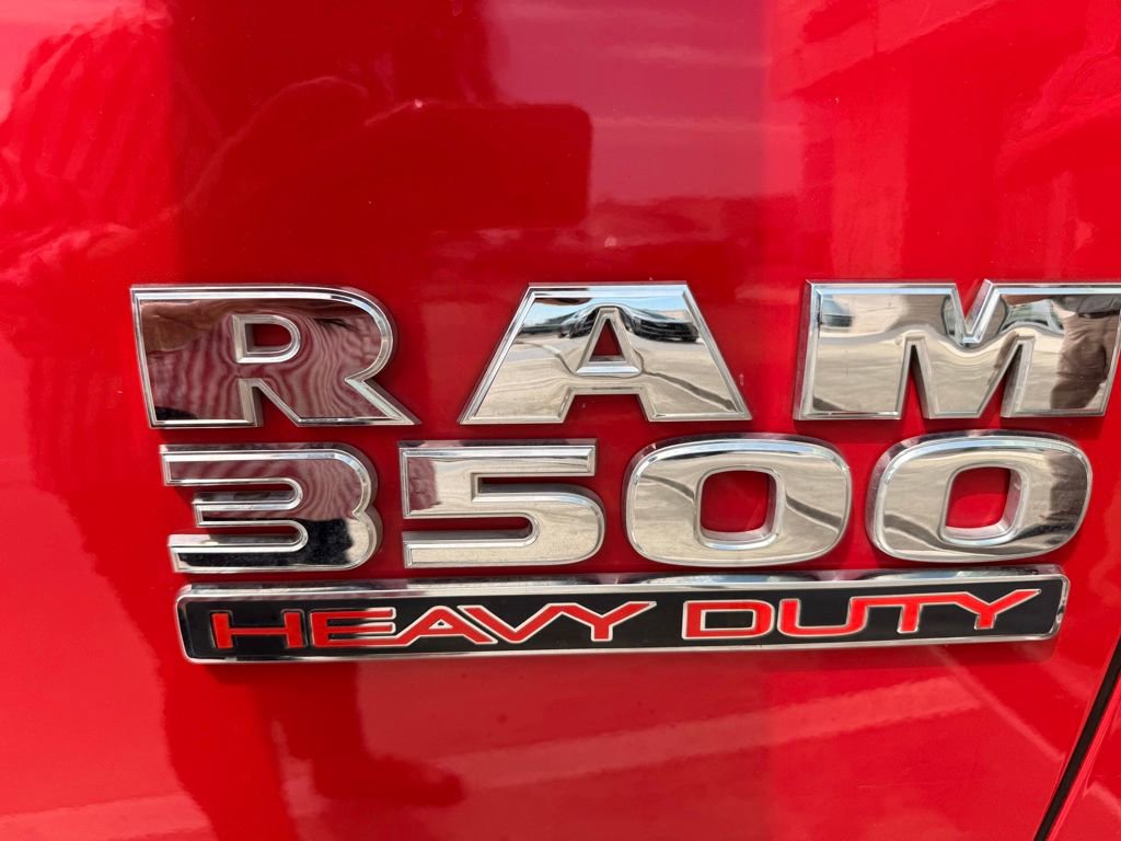 Used 2018 RAM 3500 Tradesman w/ Chrome Appearance Group image 5
