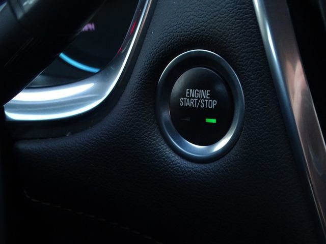 Used 2022 Chevrolet Traverse LT image 38