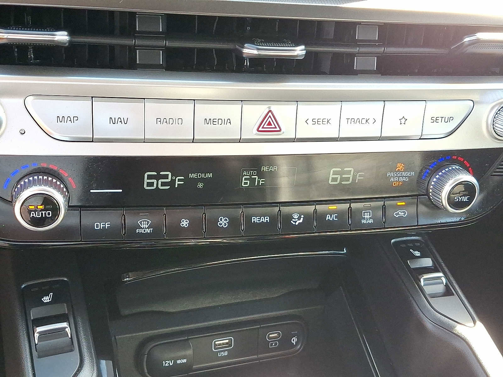 Used 2023 Kia Telluride S image 17