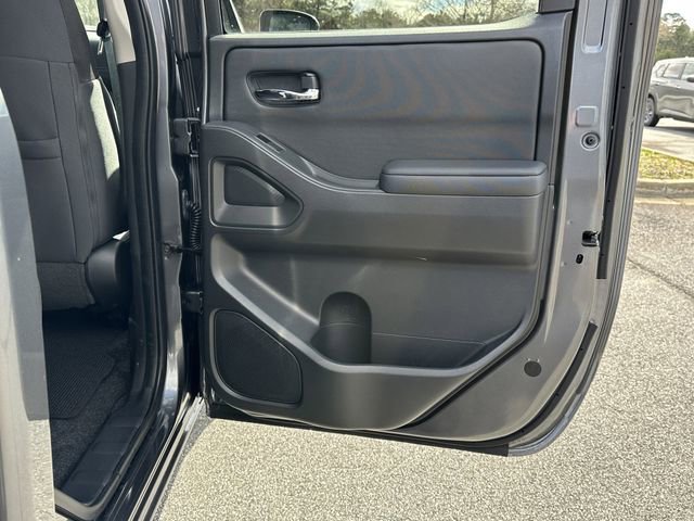 Certified 2023 Nissan Frontier SV w/ SV Convenience Package image 17