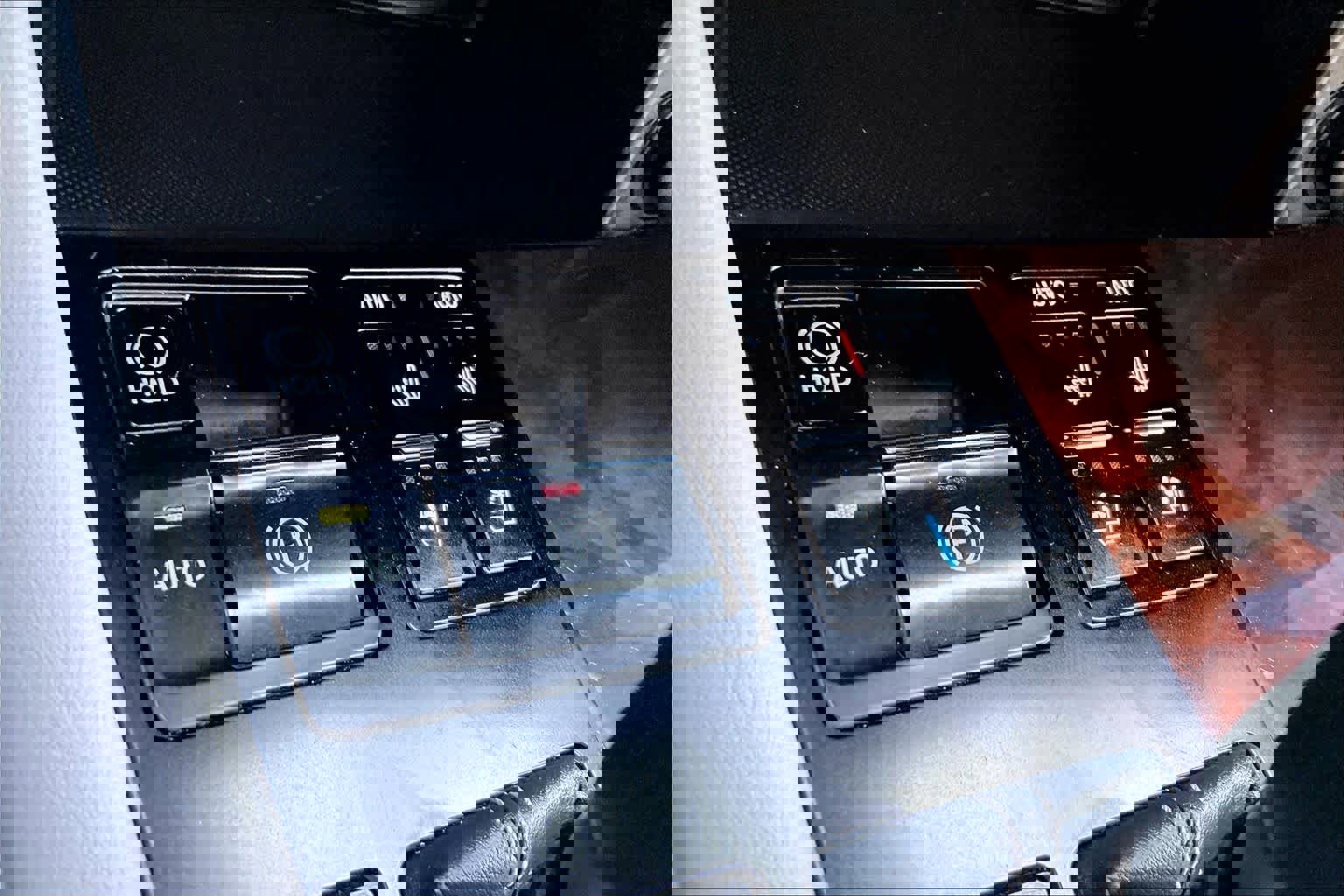 Used 2018 Lexus RX 450h AWD w/ Premium Package image 34