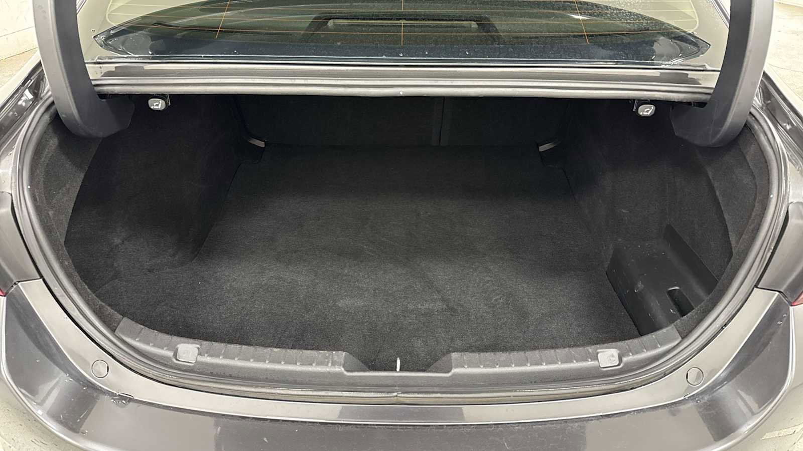 Used 2020 MAZDA MAZDA3 Sedan w/ Preferred Package image 27