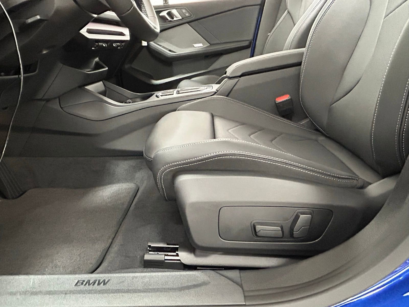 Used 2026 BMW 228i w/ Technology Package FWD image 32