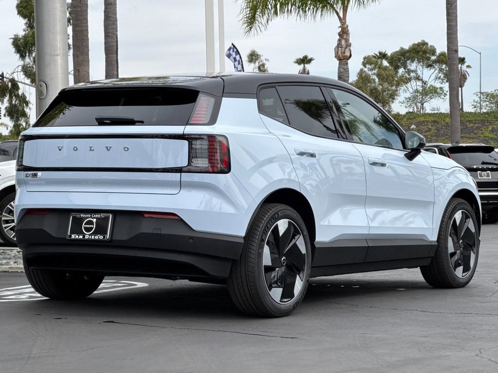 New 2026 Volvo EX30 Plus w/ Climate Package AWD/4WD image 5
