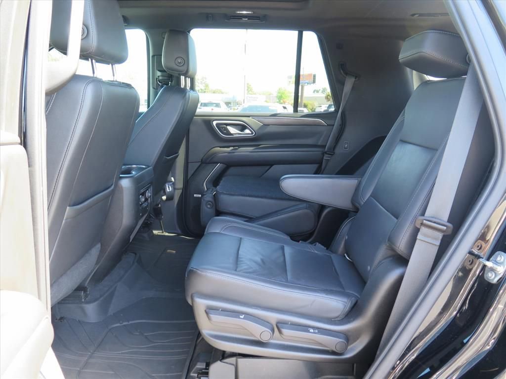 Used 2021 Chevrolet Tahoe Z71 w/ Z71 Signature Package image 24