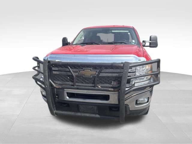 Used 2011 Chevrolet Silverado 2500 LTZ AWD/4WD image 3
