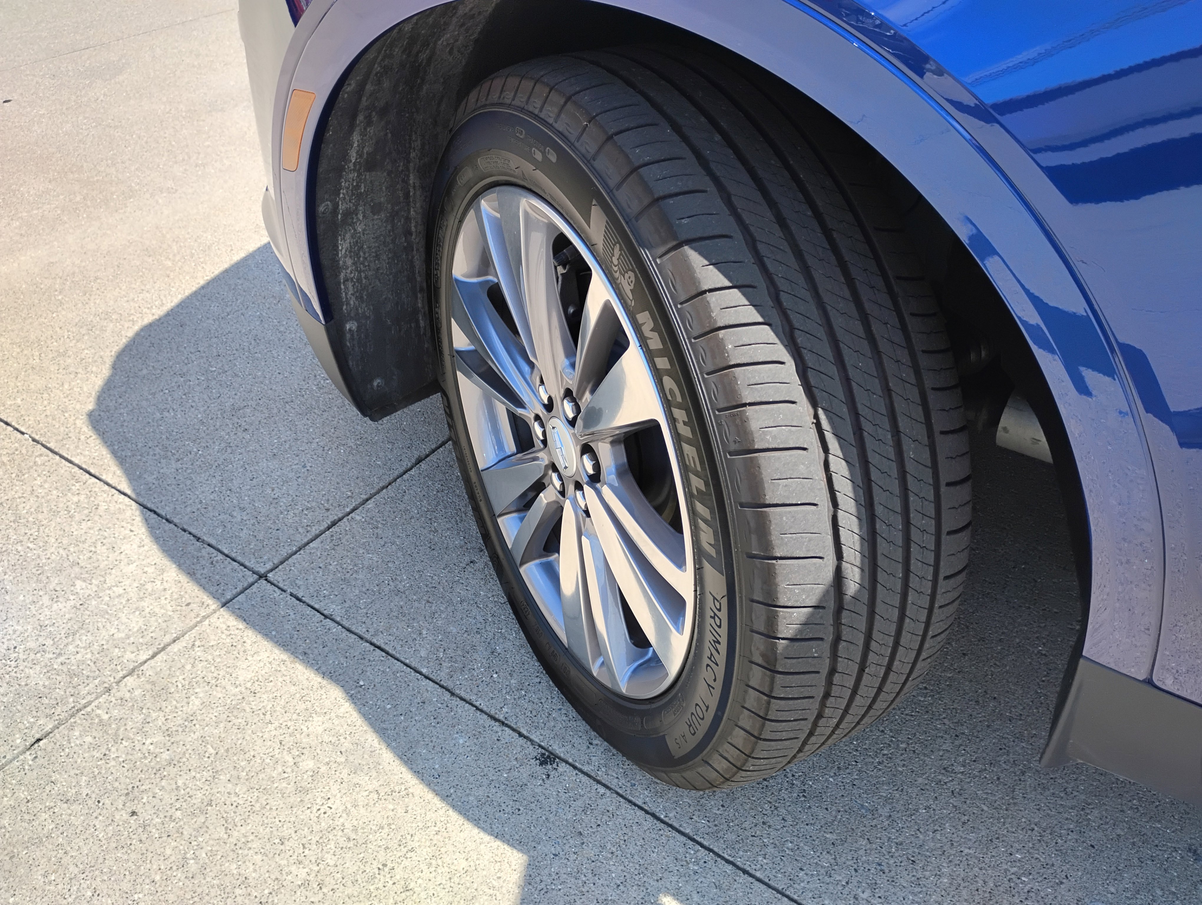 Used 2025 Cadillac XT5 Premium Luxury image 19