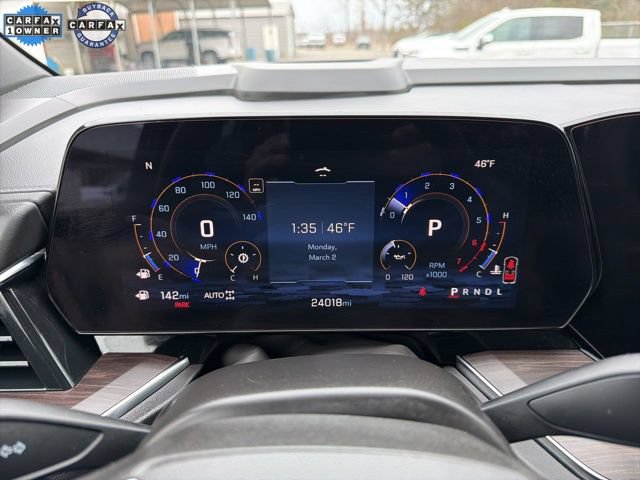 Used 2025 Chevrolet Suburban Z71 image 30
