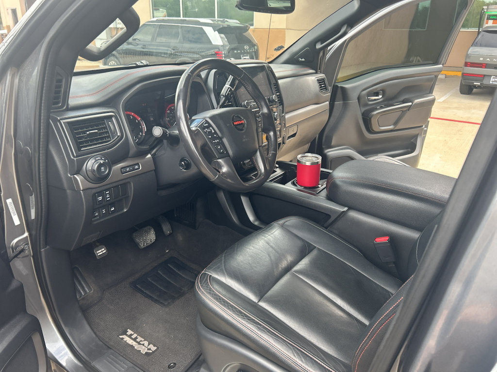 Used 2021 Nissan Titan PRO-4X w/ Pro-4x Convenience Package AWD/4WD image 2