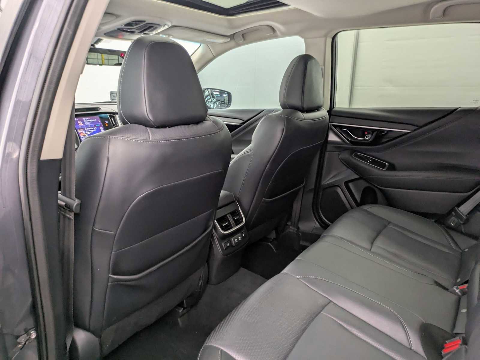 Used 2022 Subaru Outback Limited w/ Popular Package #2 image 19