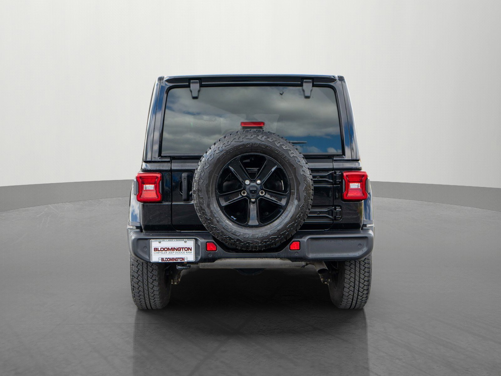 Used 2022 Jeep Wrangler Unlimited Sahara image 6