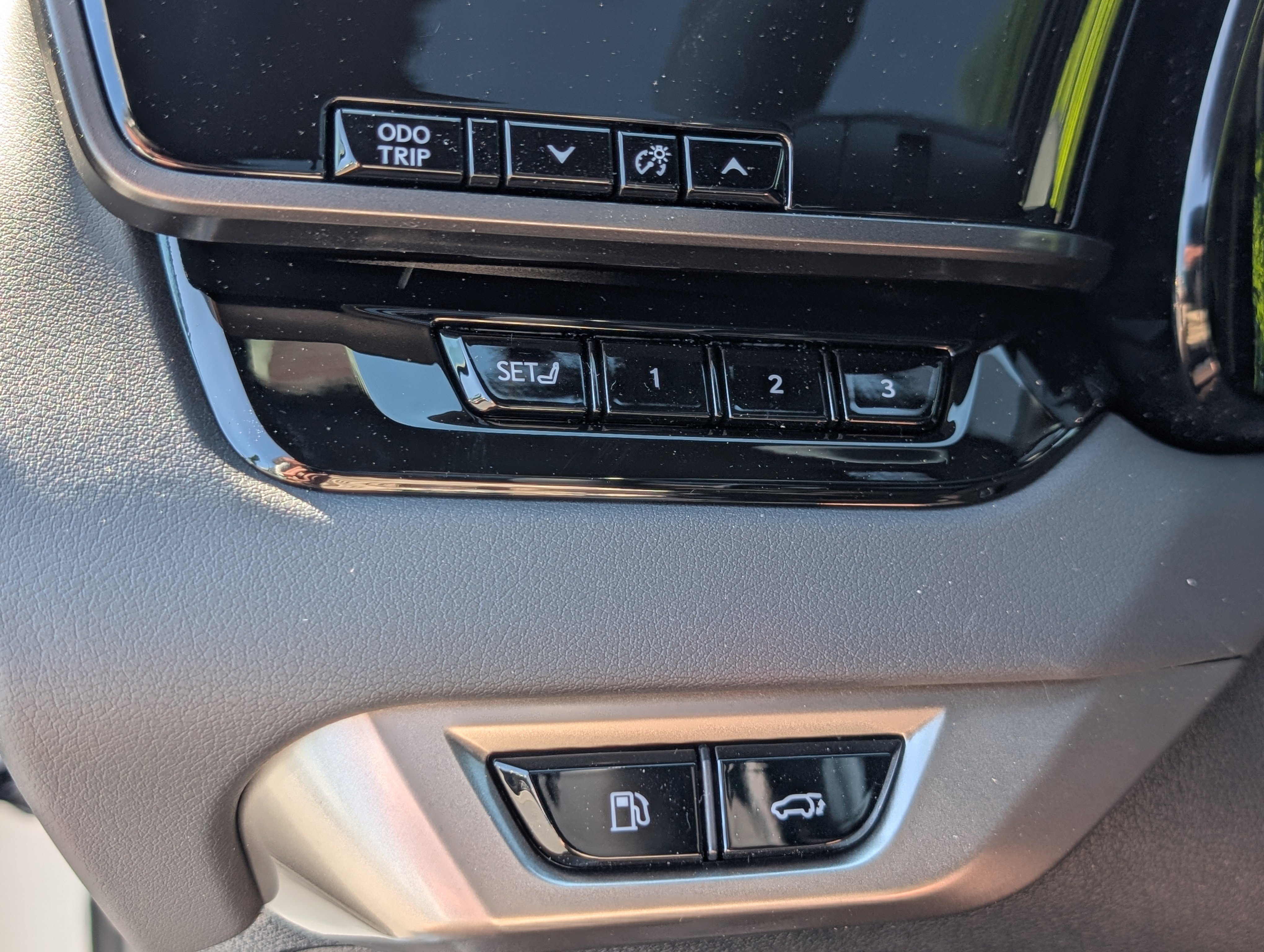 New 2026 Lexus RX 350 AWD image 20