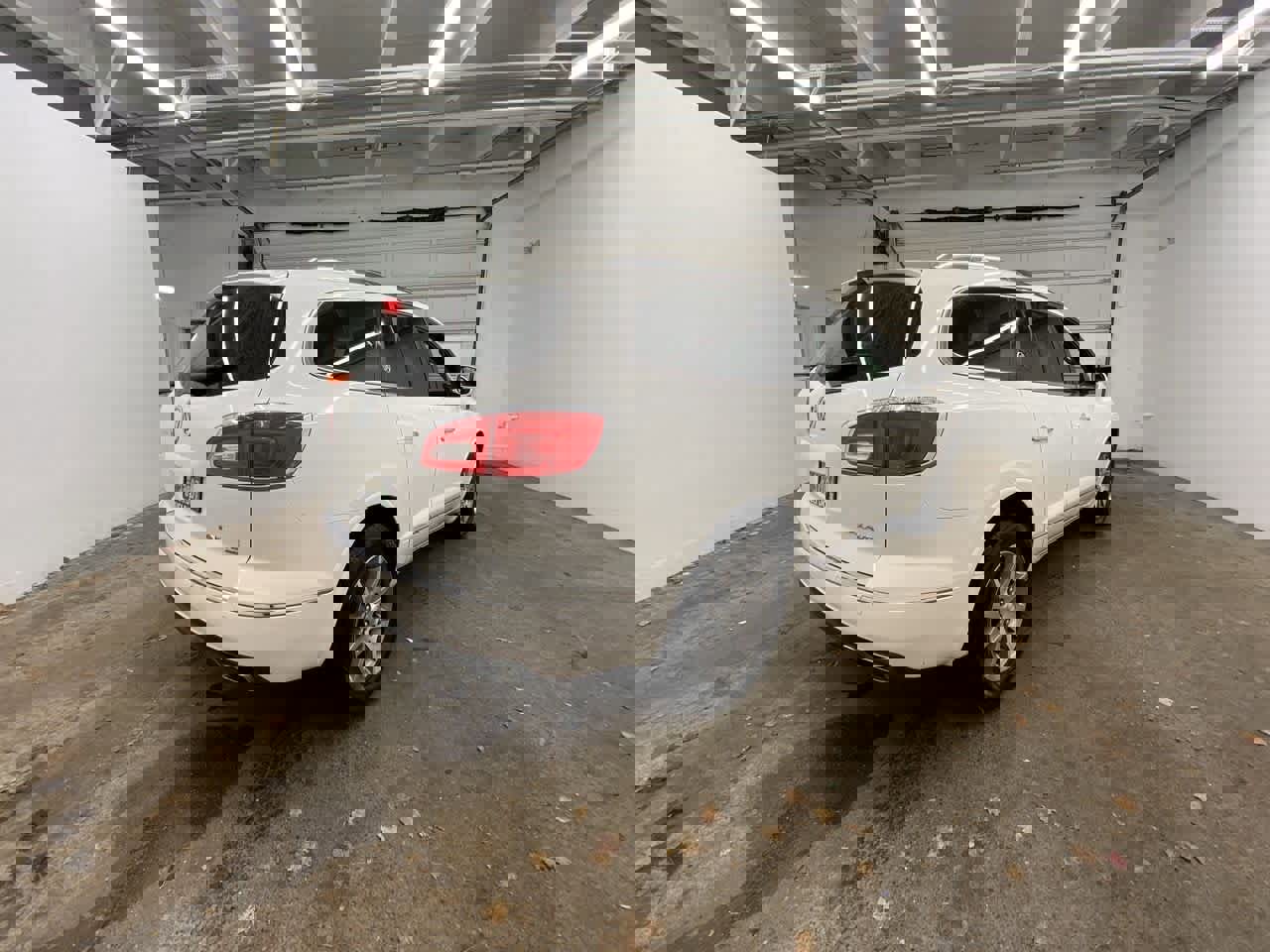 Used 2014 Buick Enclave Leather w/ Trailering Provision Package image 6