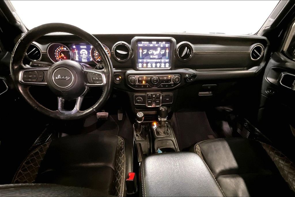 Used 2020 Jeep Wrangler Unlimited Sahara image 18