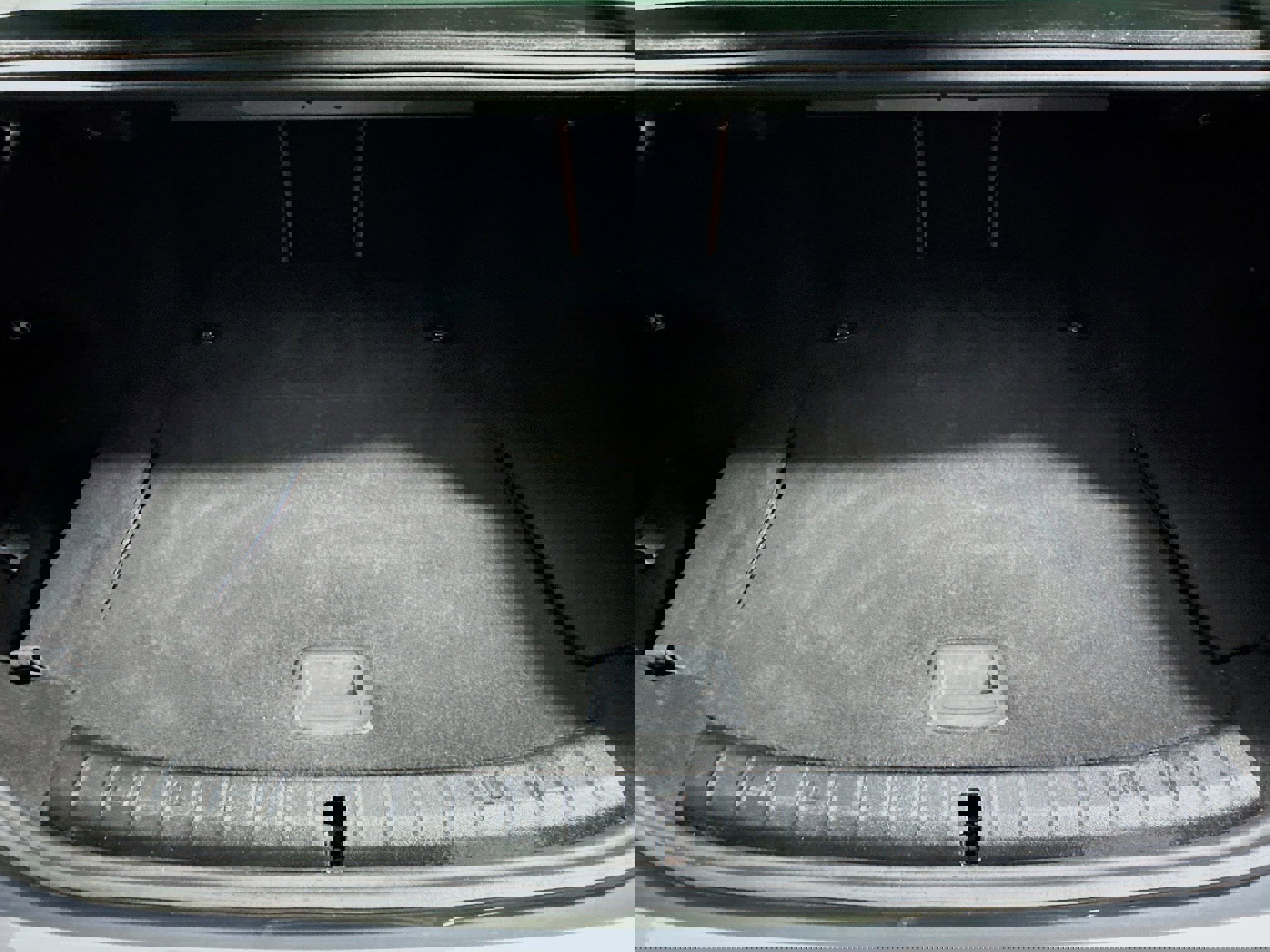 Used 2023 BMW 530e xDrive w/ Executive Package image 27