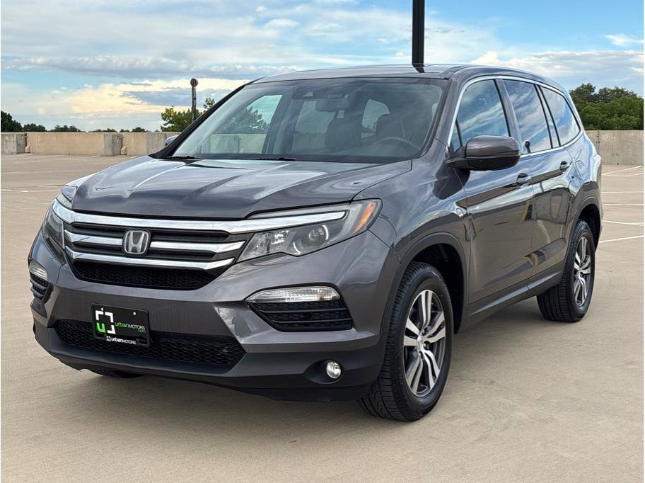 Used 2017 Honda Pilot EX-L image 3