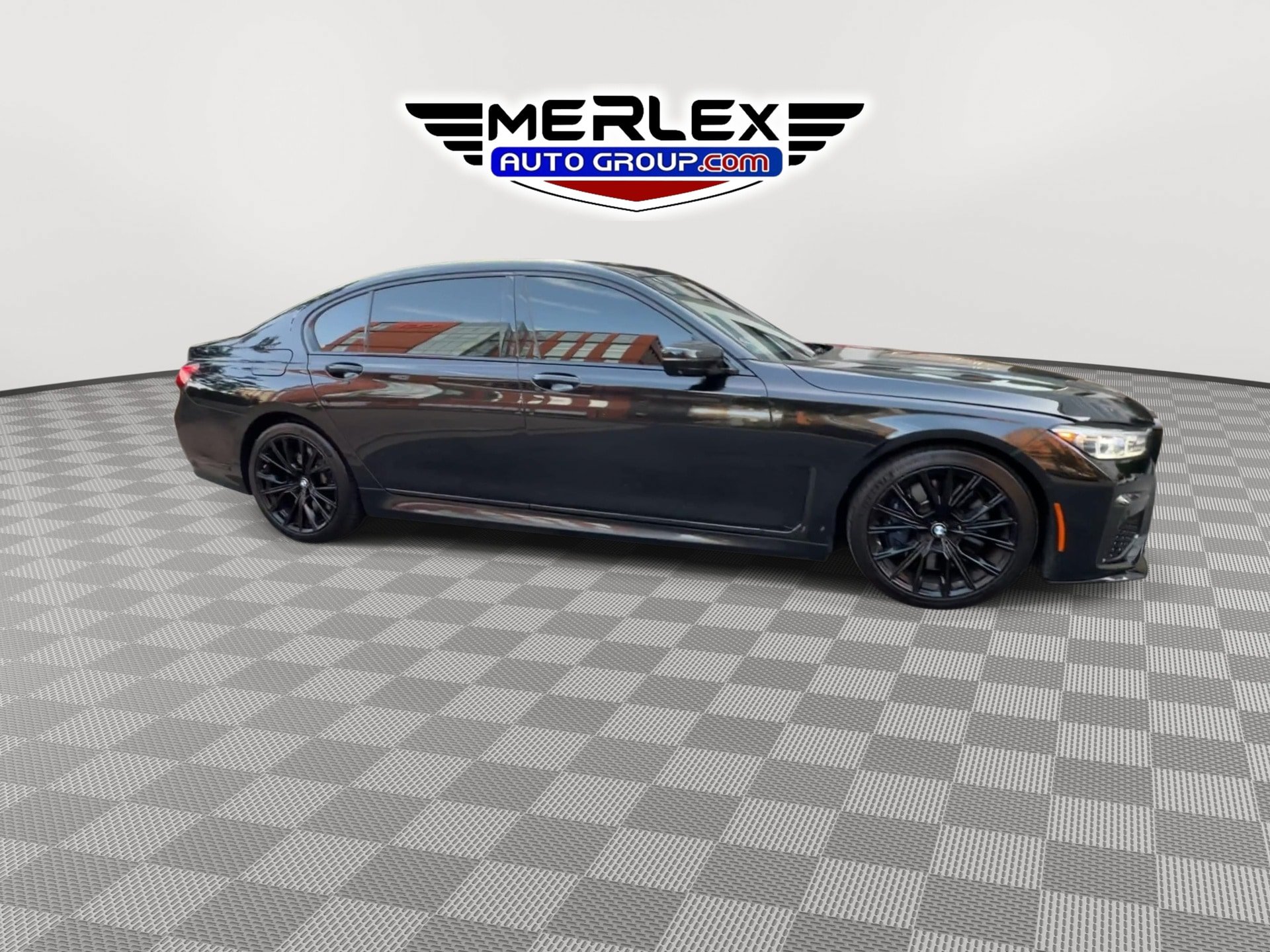 Used 2020 BMW 750i xDrive w/ Executive Package AWD/4WD image 9