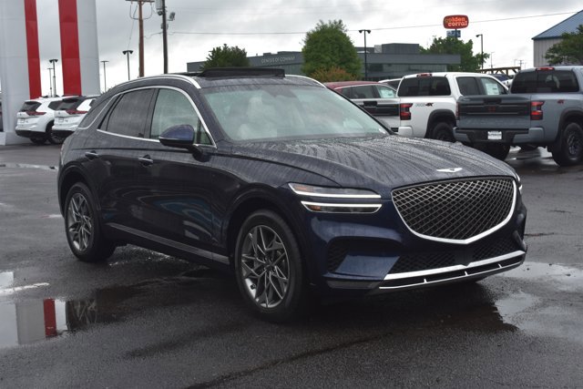 Used 2024 Genesis GV70 2.5T w/ Advanced Package AWD/4WD image 3