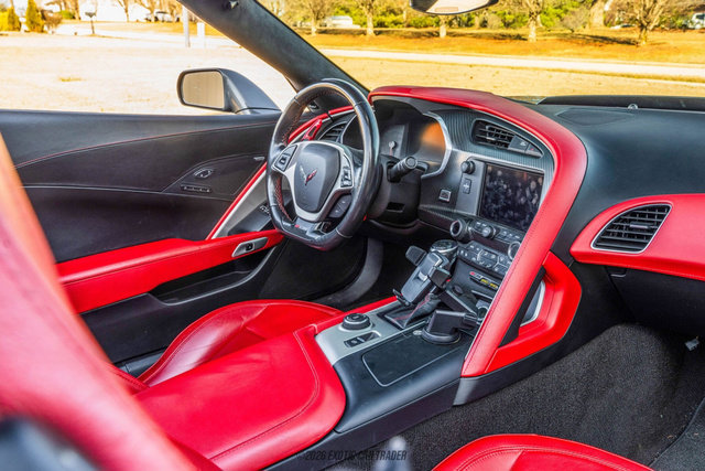 Used 2016 Chevrolet Corvette Z06 w/ 3LZ Preferred Equipment Group image 55