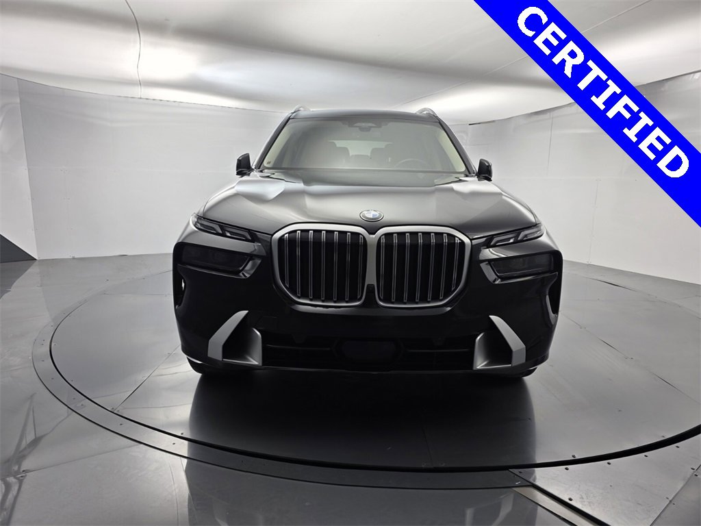 Used 2024 BMW X7 xDrive40i image 2
