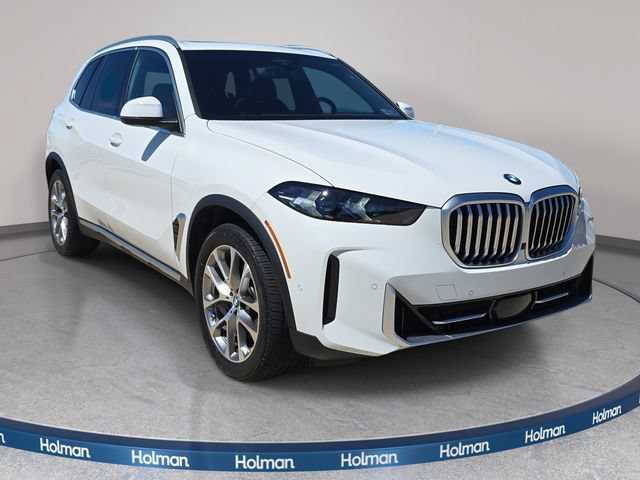 Used 2024 BMW X5 xDrive40i w/ Parking Assistance Package AWD/4WD image 4