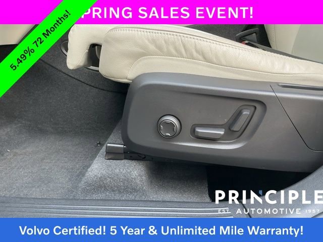 Certified 2023 Volvo XC40 B4 Ultimate w/ Protection Package Premier FWD image 31