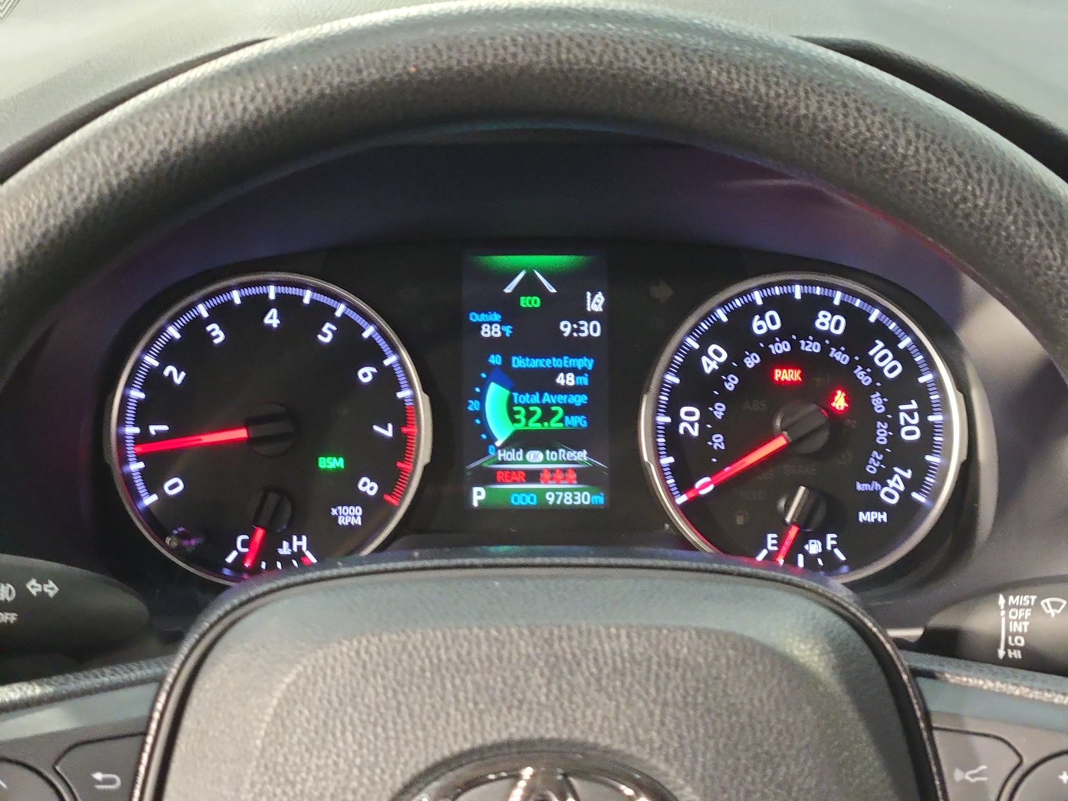 Used 2020 Toyota RAV4 XLE w/ Convenience Package FWD image 15