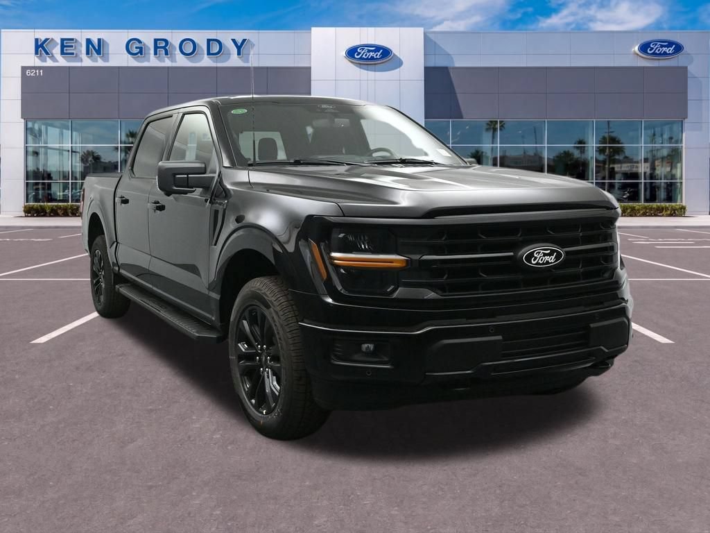 New 2026 Ford F150 XLT w/ Equipment Group 302A MID AWD/4WD 360° Tour