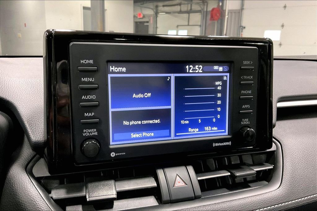 Used 2021 Toyota RAV4 XLE w/ Convenience Package AWD/4WD image 15