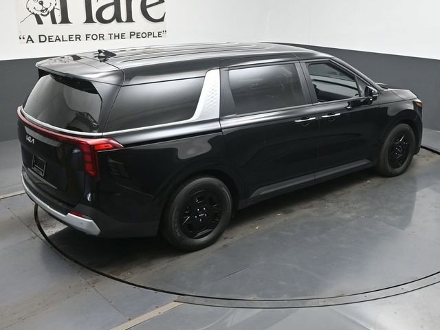 Used 2025 Kia Carnival FWD image 39