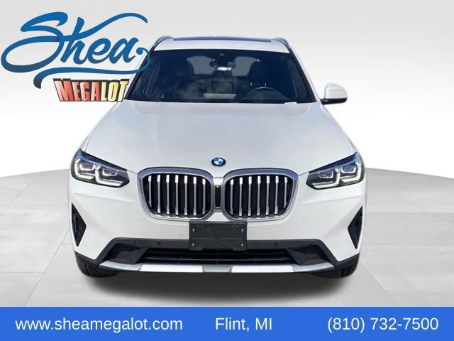 Used 2023 BMW X3 xDrive30i AWD/4WD image 1