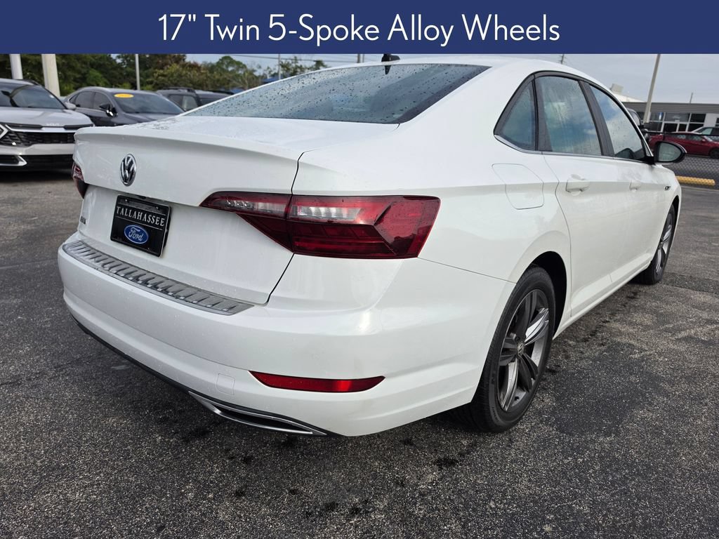 Used 2021 Volkswagen Jetta R-Line w/ R-Line Cold Weather Package FWD image 3