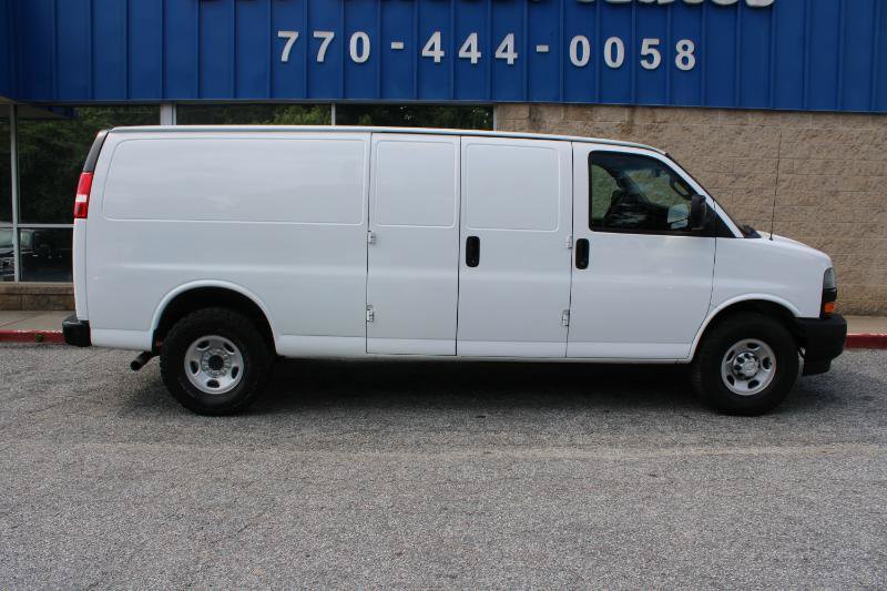 Used 2021 Chevrolet Express 2500 Extended w/ Driver Convenience Package RWD image 16