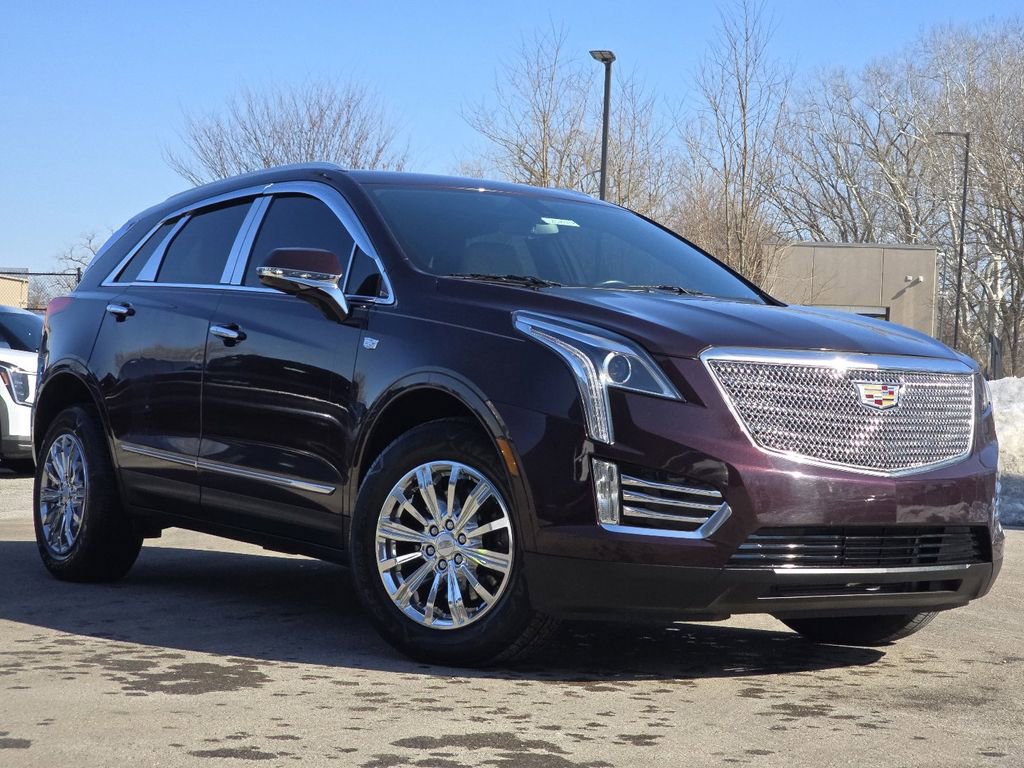 Used 2018 Cadillac XT5 AWD image 1