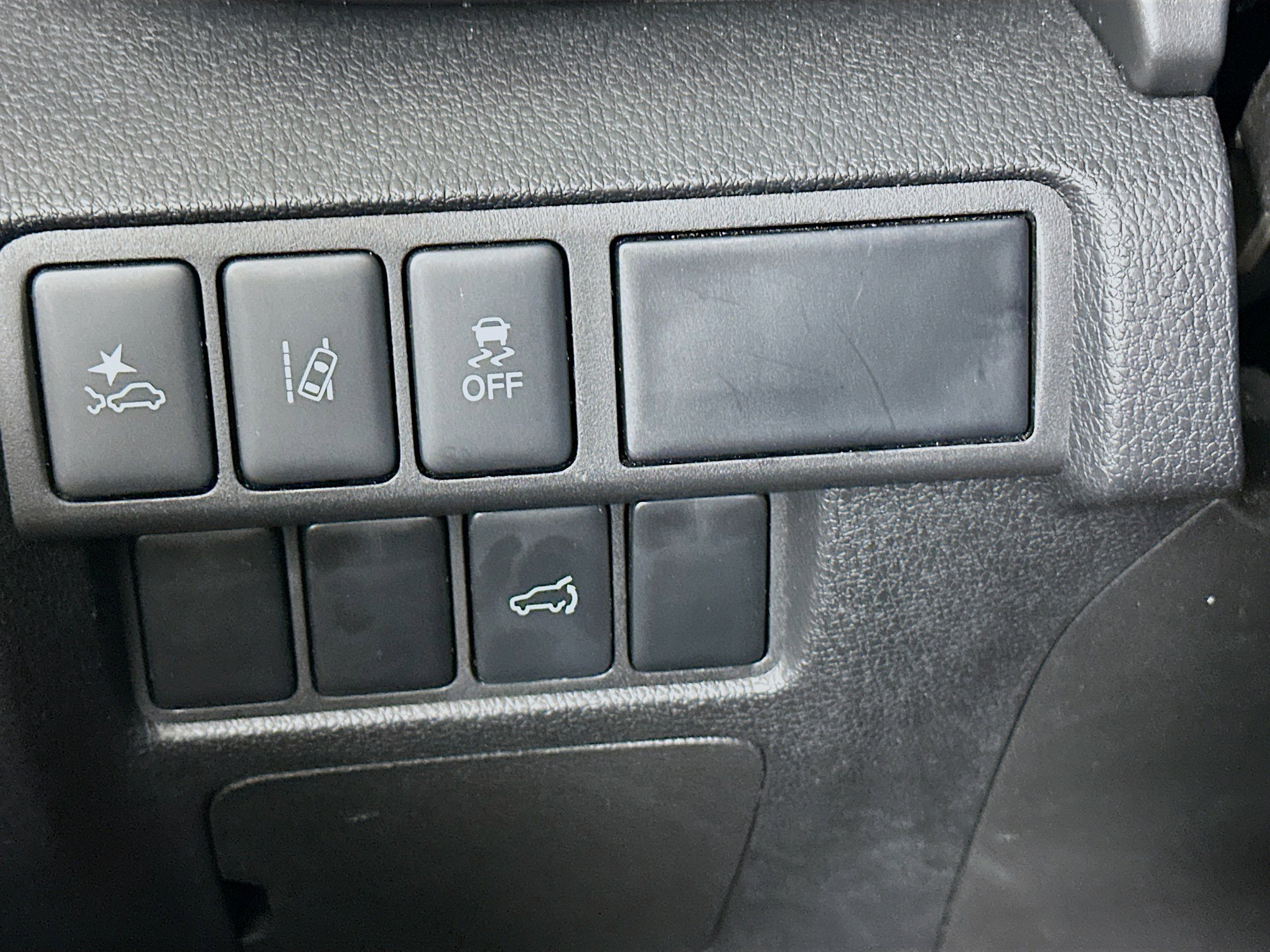 Used 2025 Mitsubishi Eclipse Cross SE AWD/4WD image 17