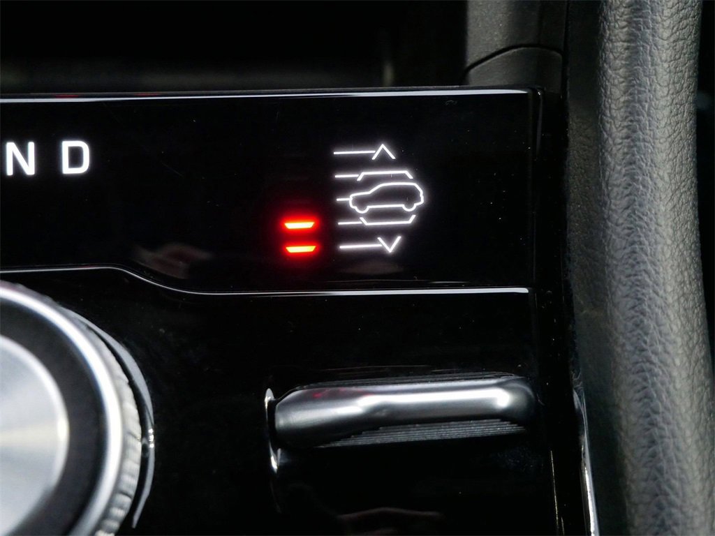 Used 2024 Jeep Grand Cherokee Summit w/ Adv Protech Group IV image 9