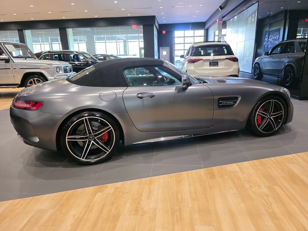 Used 2018 Mercedes-Benz AMG GT C image 3