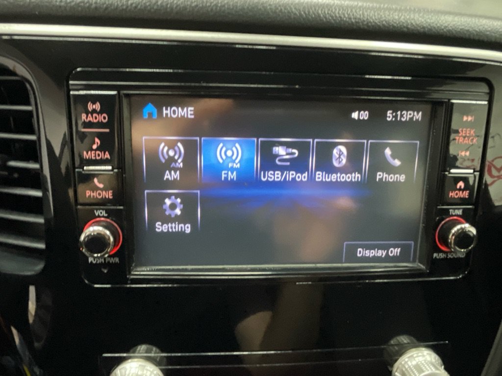 Used 2020 Mitsubishi Outlander ES FWD image 15