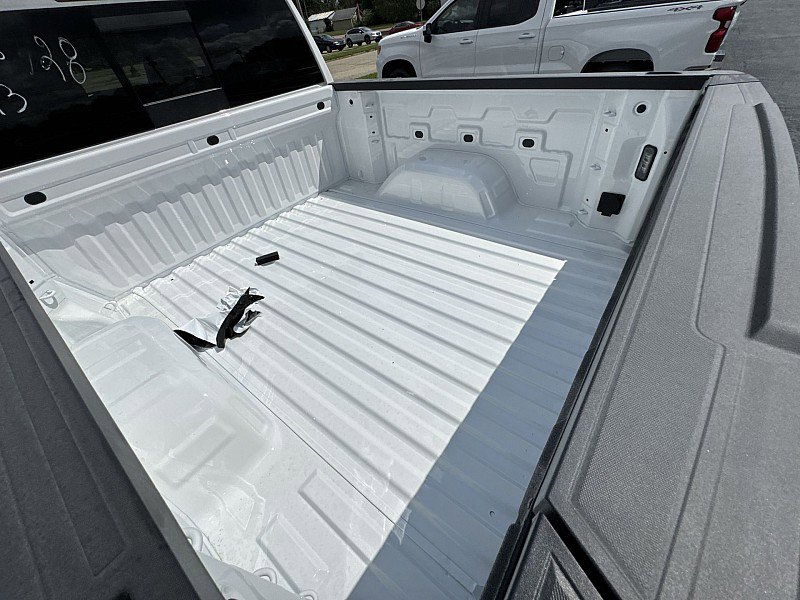 New 2026 GMC Sierra 1500 SLT w/ SLT Premium Package image 11