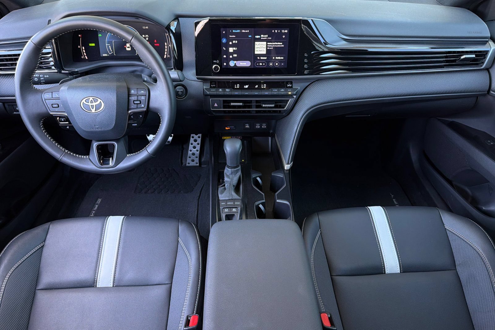 Used 2026 Toyota Camry SE w/ Convenience Package FWD image 15