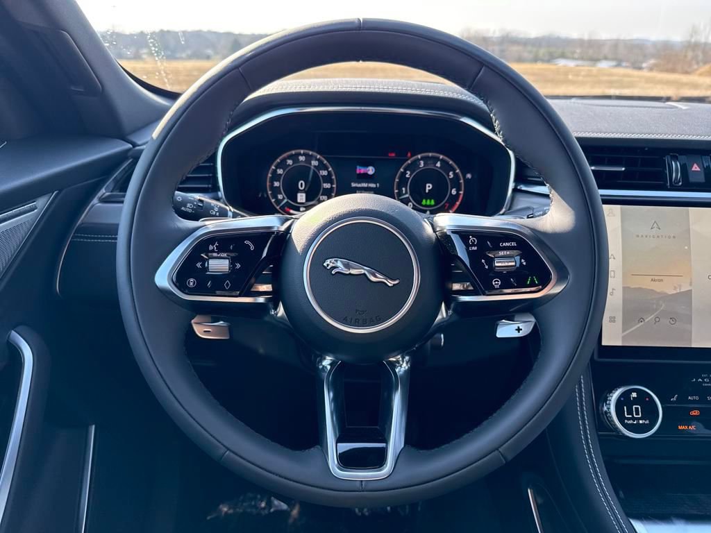 New 2026 Jaguar F-PACE R-Dynamic S AWD/4WD image 19
