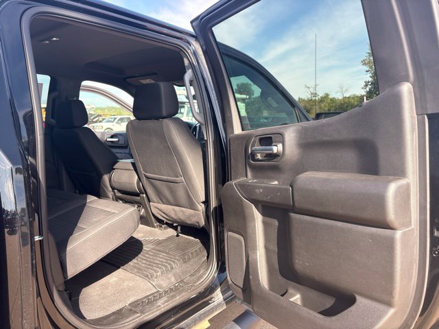 Used 2023 Chevrolet Silverado 1500 Custom Trail Boss AWD/4WD image 19