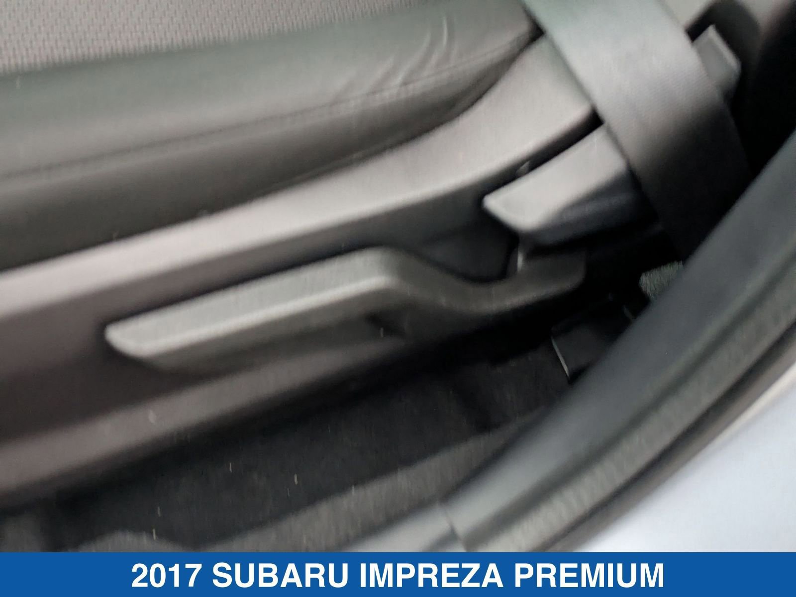 Used 2017 Subaru Impreza 2.0i Premium w/ BSD & Rcta/SRF/Eyesight image 27